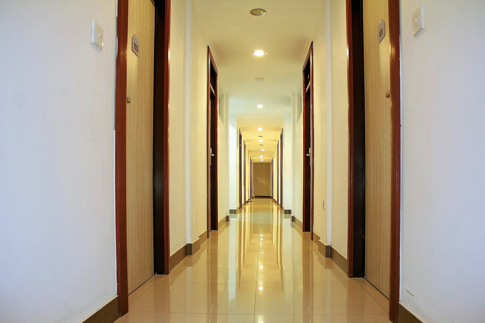 Zen Rooms Dumeling Bogor Exterior foto