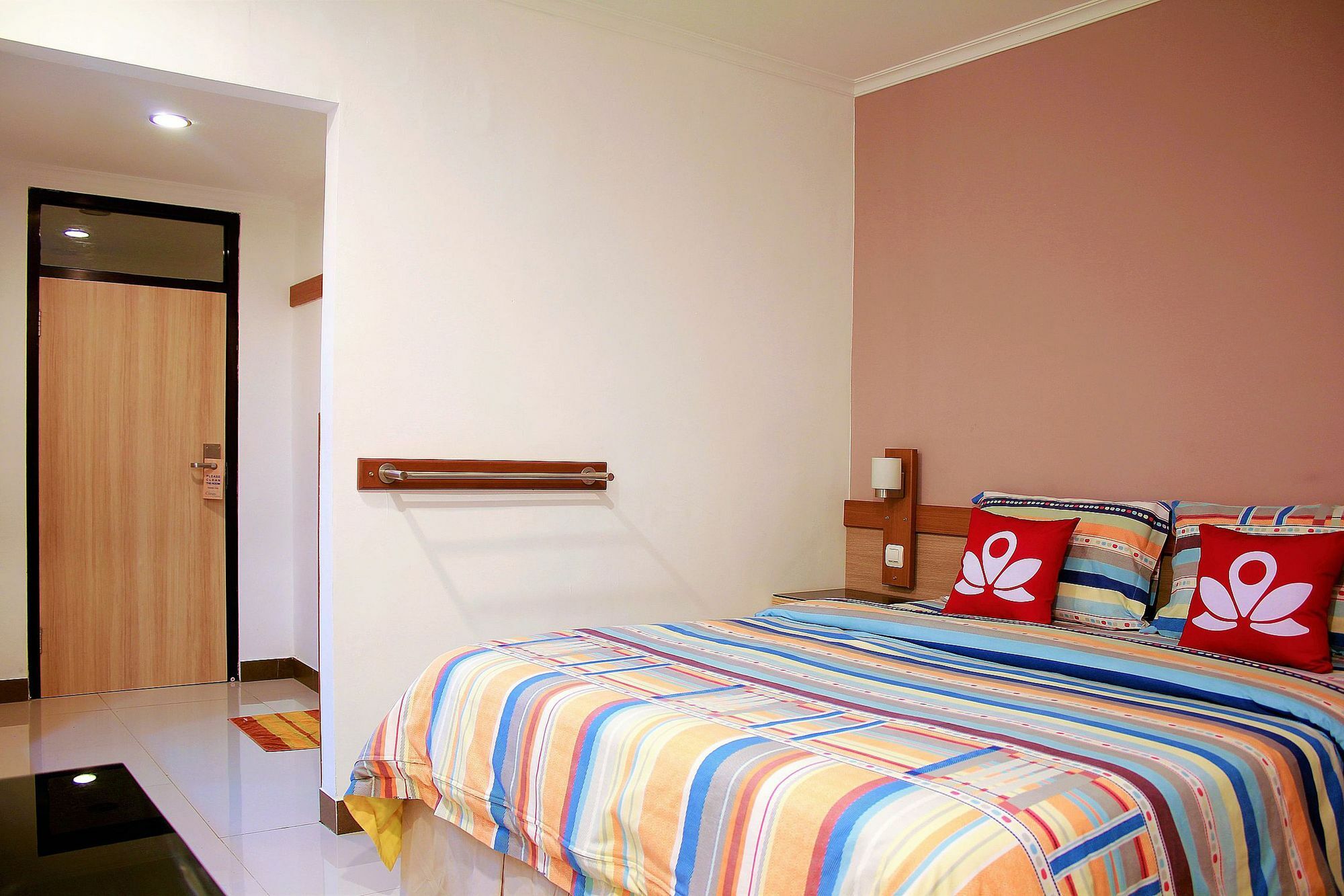 Zen Rooms Dumeling Bogor Exterior foto
